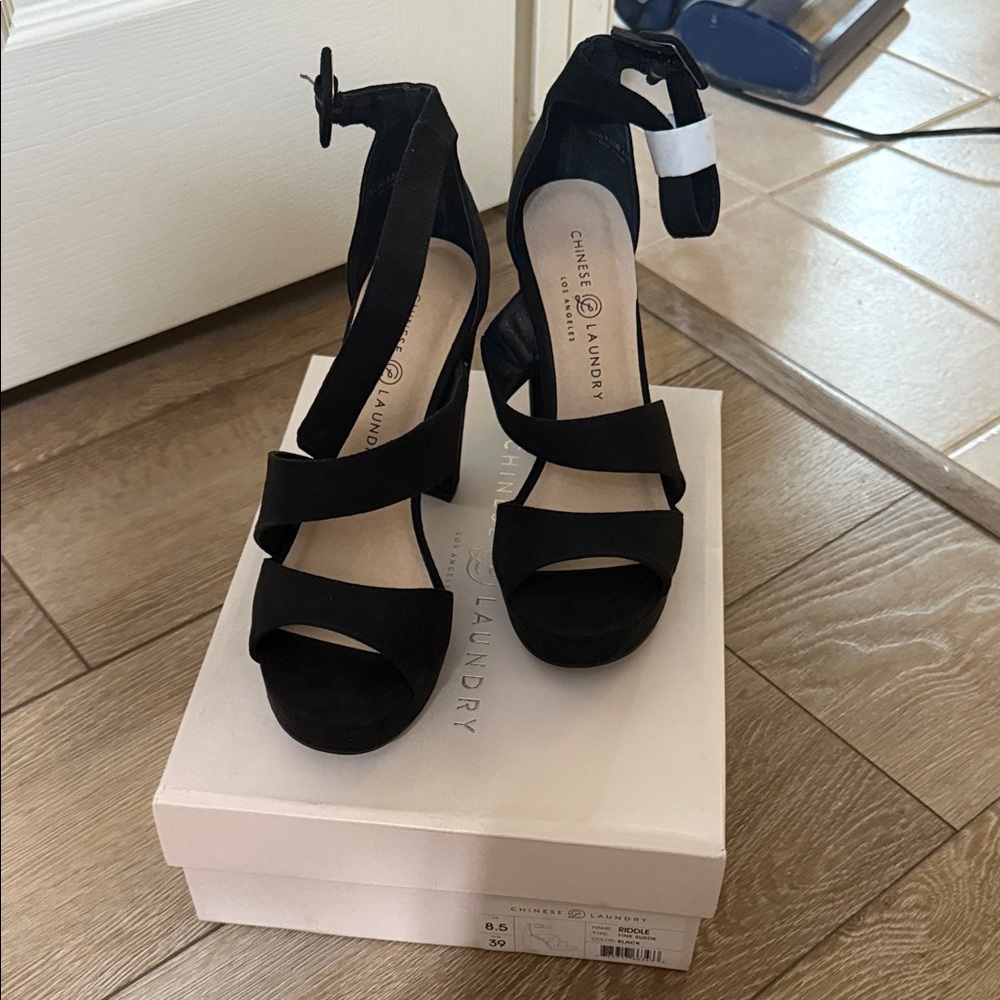 Chinese Laundry Black Strappy Heels